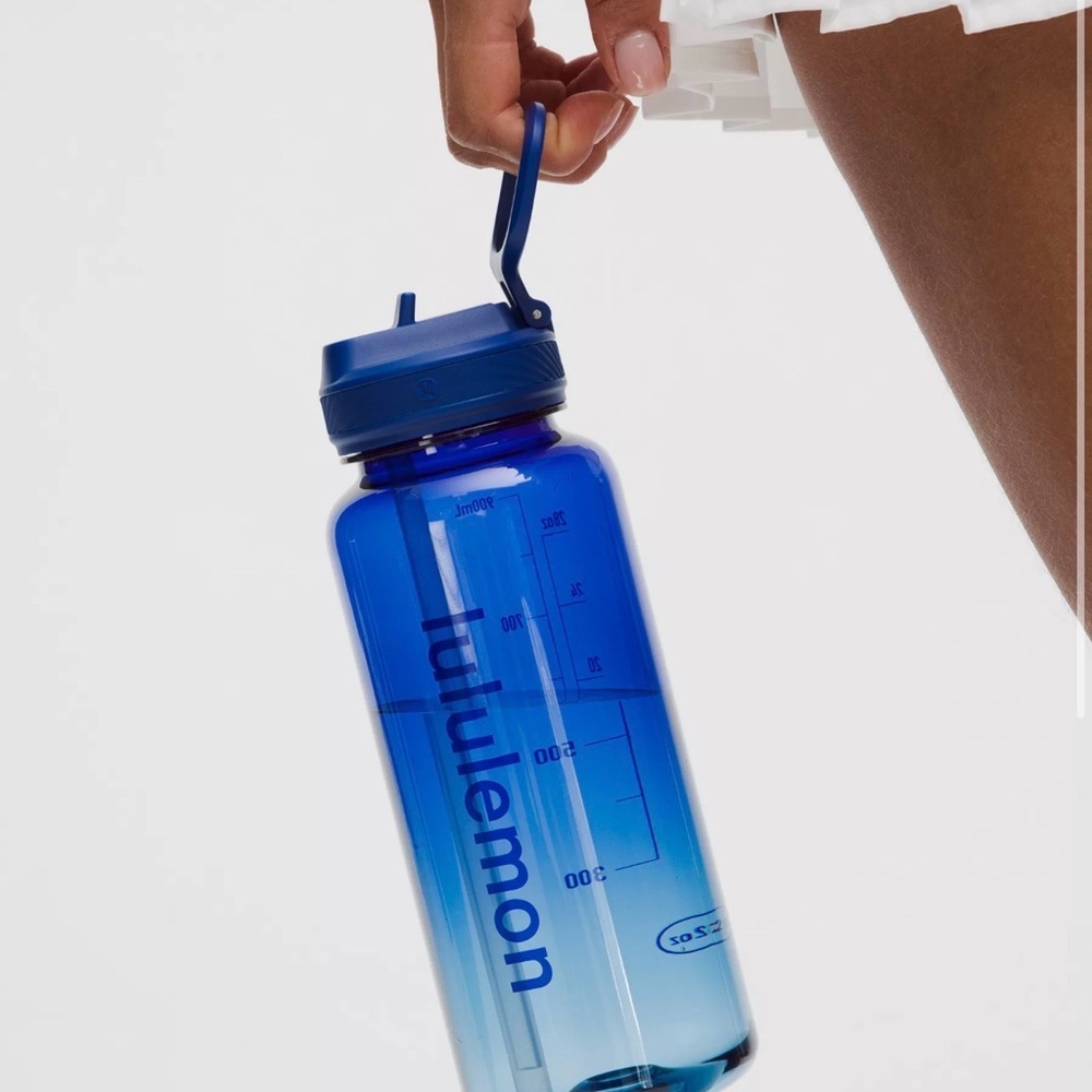 NWT back to life clear bottle 32oz